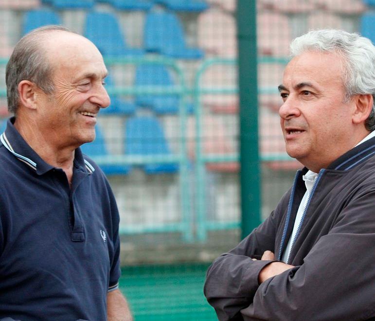 Si lavora con pazienza per Legati Le alternative di rilievo sono due