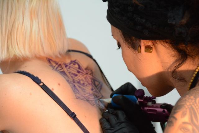 Tatuaggi per l’estate, uno solo non basta più 