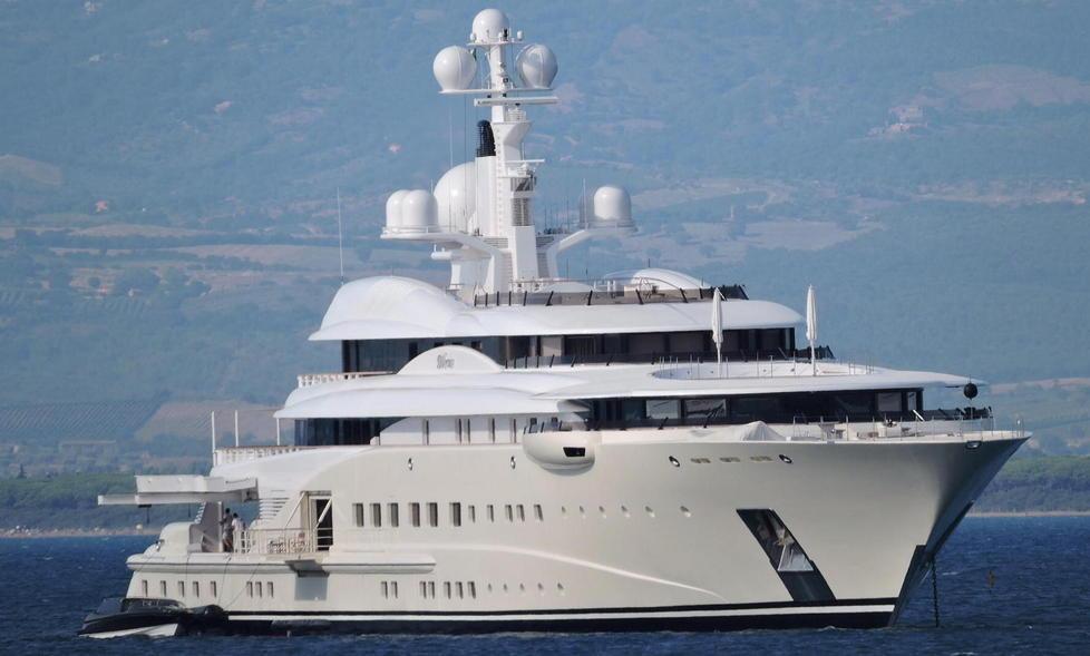Mega yacht di 115 metri per vip arabi