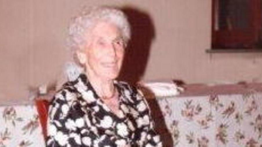 Caprigliola in festa per i 100 anni di nonna Alba