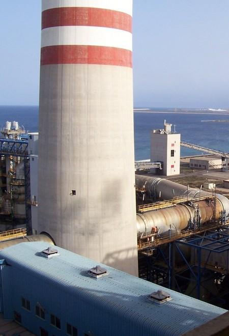 Proteste per la manodopera arrivata da altre regioni