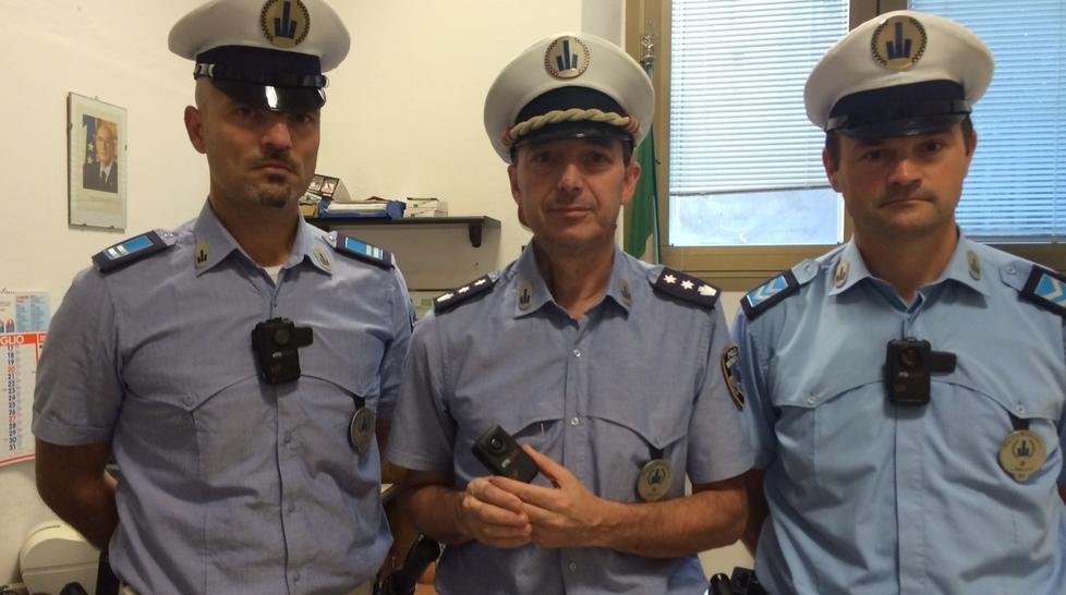 Microcamere ai vigili «Così filmeremo tutti gli interventi» 