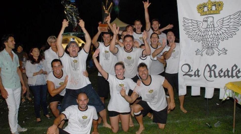 Si chiude un Palio “Reale” il rione vince il drappo 