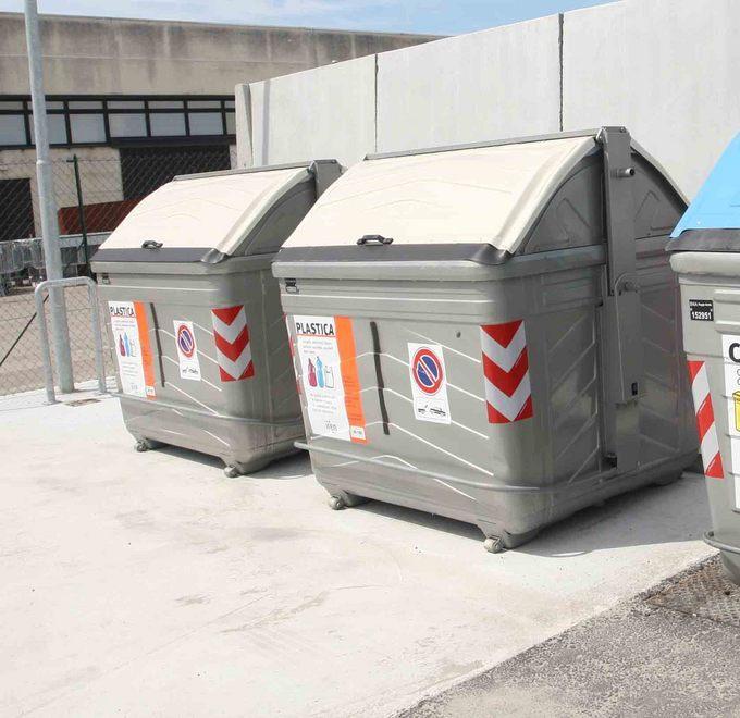 Capelli sui rifiuti: «Ci sarà il giusto confronto» 