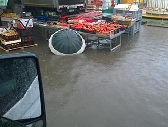 Maltempo: disagi in tutta la Val di Cecina, evacuati due campeggi
