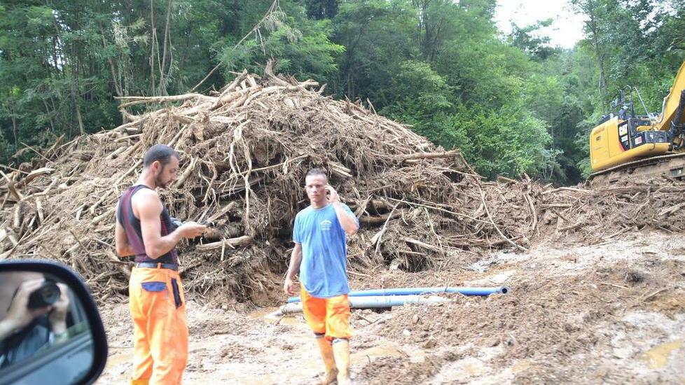 Ricostruzione, confronto sulle opere urgenti tra Comuni di Lucca e Pescaglia e Consorzio