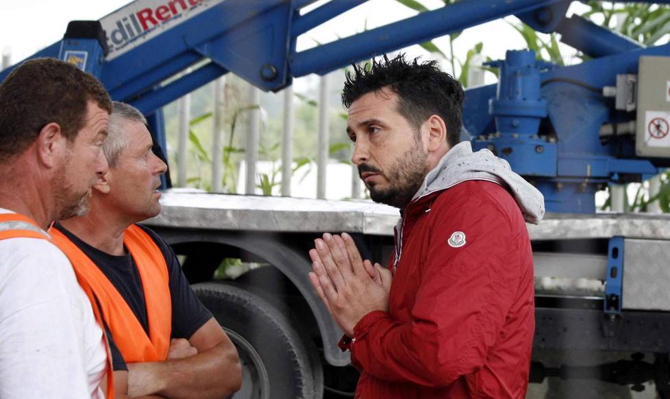 Il collega sotto choc «Era cosciente e gridava di dolore»