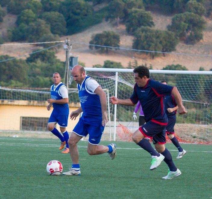 I “vecchi” campioni del calcio in campo per solidarietà