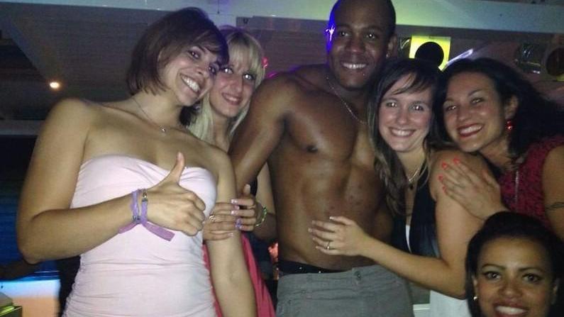 Affollatissima la festa brasiliana