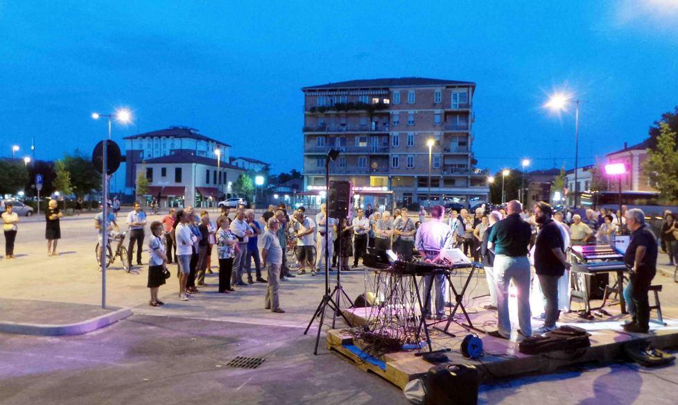 Piazzale Revedin, settanta nuovi posti auto 