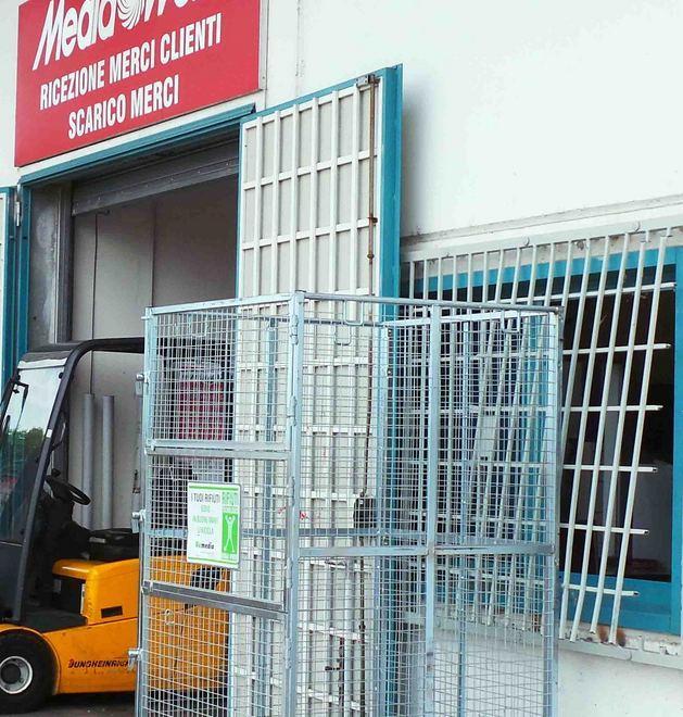 Razzia notturna da MediaWorld 