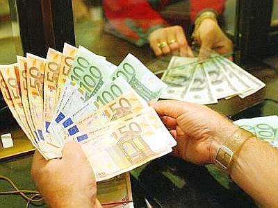Cala il credito alle piccole imprese e all'artigianato 
