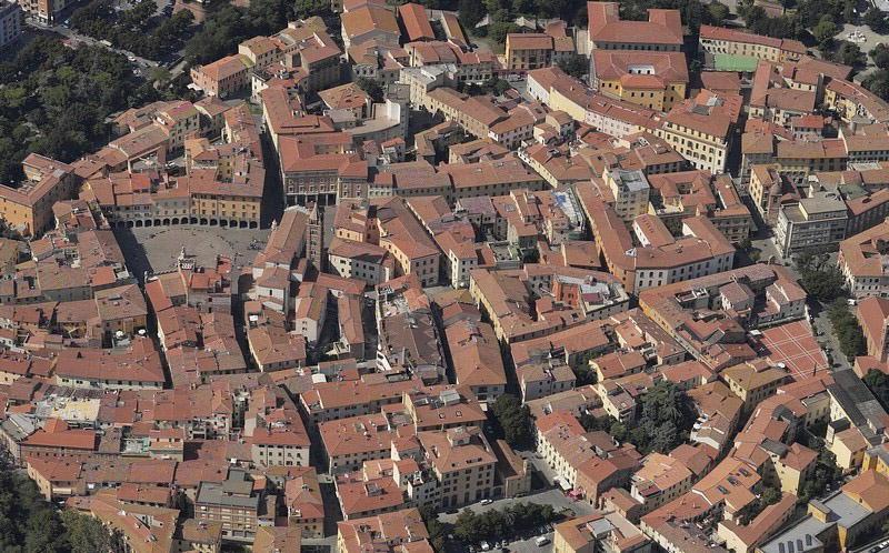 In centro a piedi: via all’esperimento 