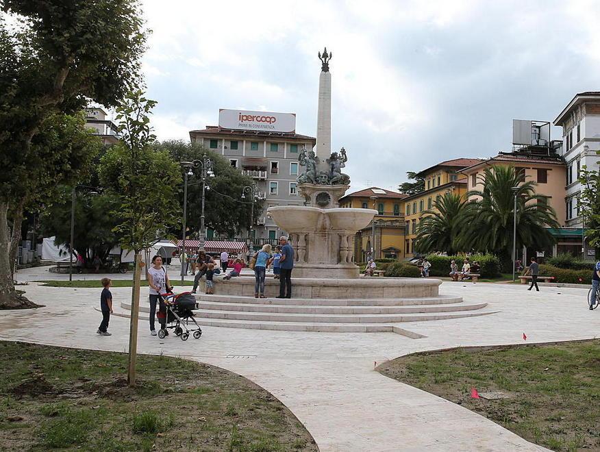 Piazza del Popolo rimessa a nuovo 
