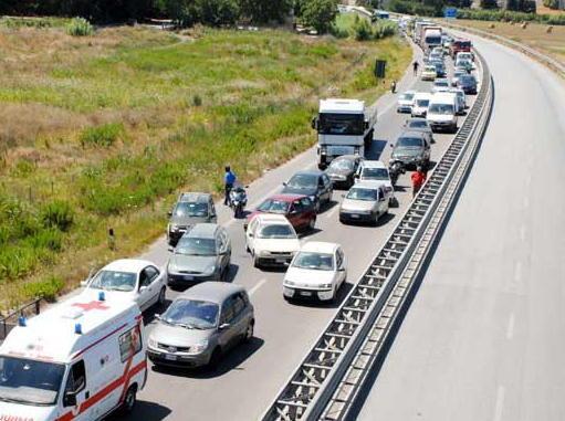«Slegare la 398 dalla Tirrenica» 