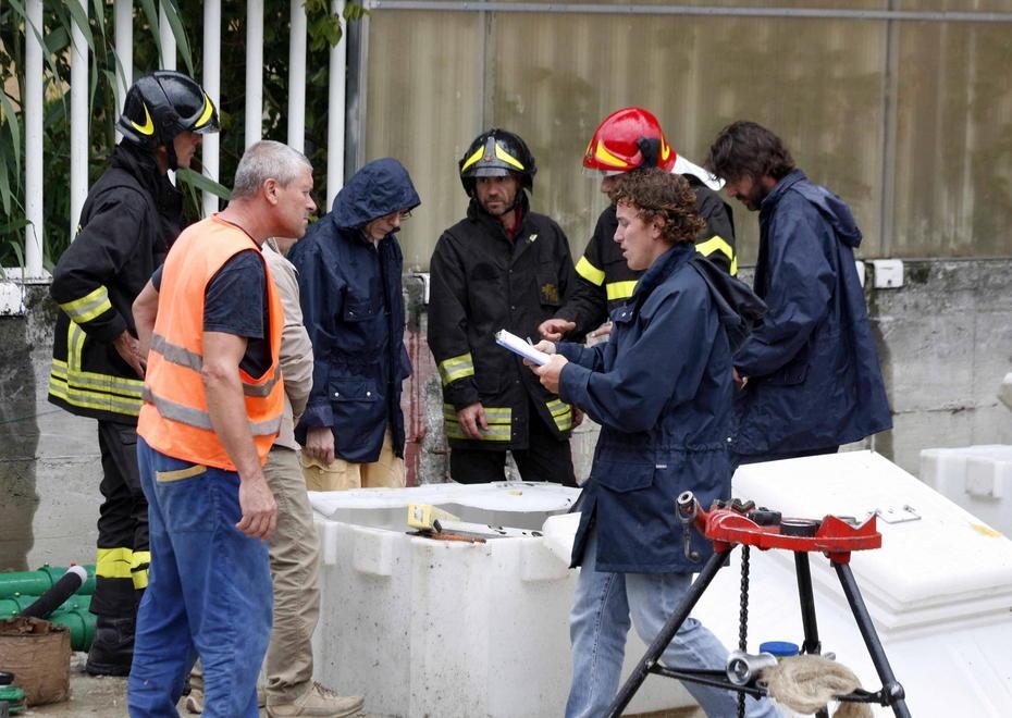 È sempre grave l’operaio ustionato