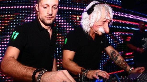 Di notte a “La luna” la musica è disco