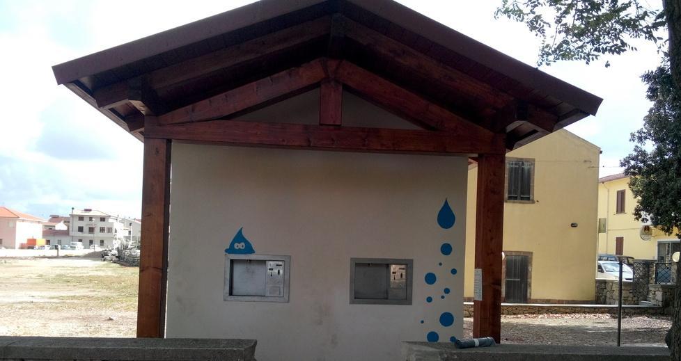 Acqua della fontana a prezzi popolari 