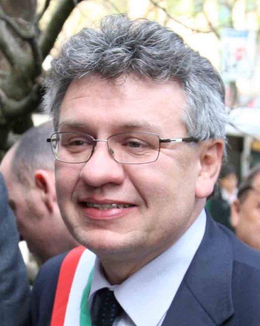 Imposte “leggere ed eque” per garantire i servizi