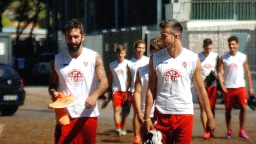 Grifone: Russo e Picardi al lavoro con venticinque giocatori