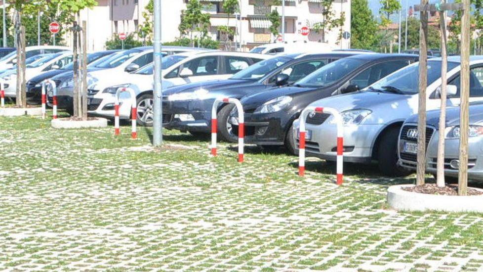 S. Luca, carenze nella sosta serve un altro parcheggio