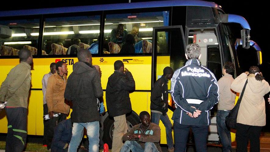 Appartamenti e alberghi per 50 profughi