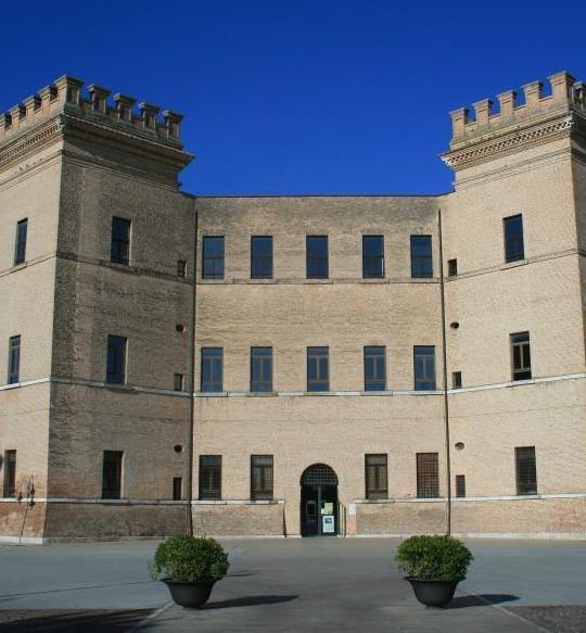 I quadri di Tavolini da oggi in mostra nelle sale del Castello
