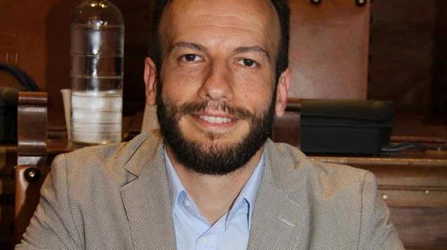 Alberti: “Poche le assitenti sociali, il Comune le assuma”