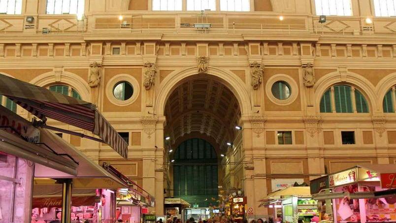 Ma piazza Cavallotti e Mercato chiuderanno fin dall’ora di pranzo