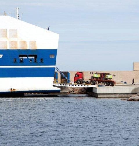 Confindustria contesta la soppressione della linea per Genova 