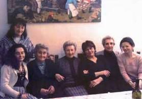Canti da mondine nel giardino che fu delle Duchesse