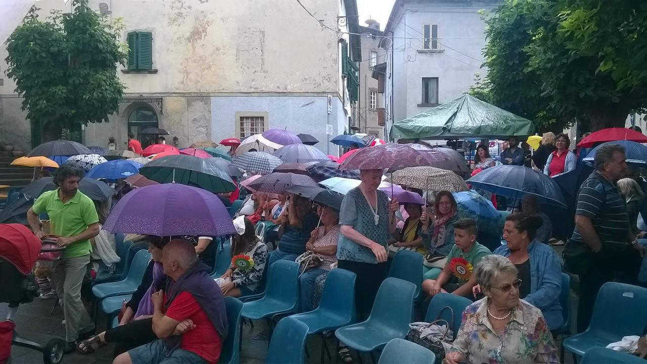 Le Piastre, il Campionato della bugia in 10 scatti speciali