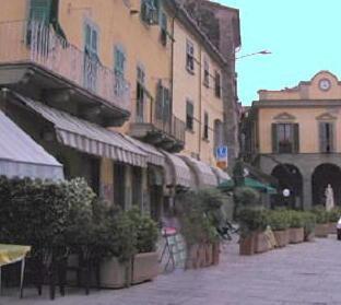 Colpo da ventimila euro in tabaccheria a Bagnone 