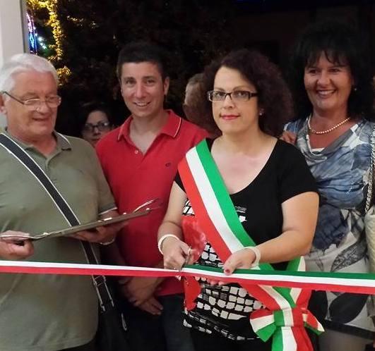 Notte di note e di buon cibo per la fiera in pieno corso