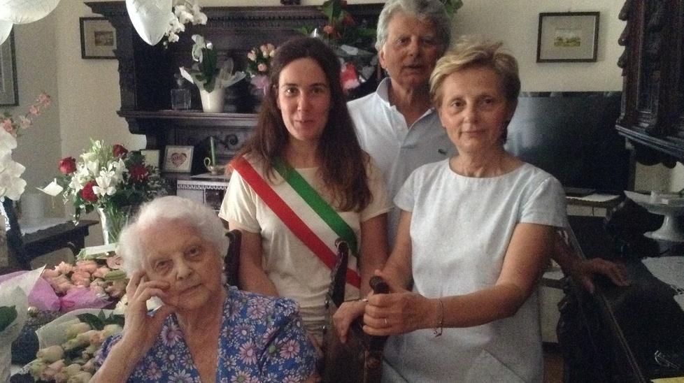 Tutti con nonna Norma che ieri ha compiuto 100 anni