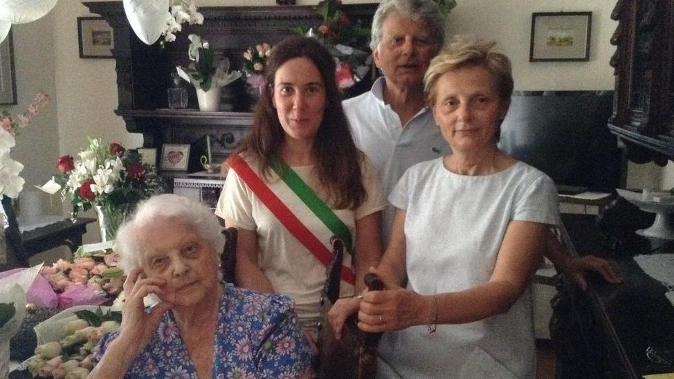 Tutti con nonna Norma che ieri ha compiuto 100 anni
