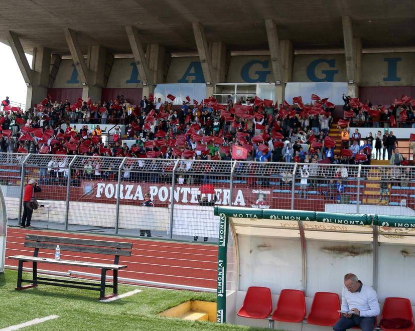 Tribuna a 10 euro per Pontedera-Messina di domenica 10 agosto 