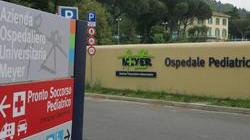 Grave, ma stazionaria, la bimba colta da malore mentre faceva visita al suo cane dal veterinario: forse un'emorragia cerebrale