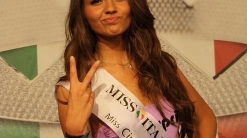 Martina alle semifinali per Miss Italia