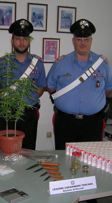 Gli trovano in casa 90 flaconi di metadone
