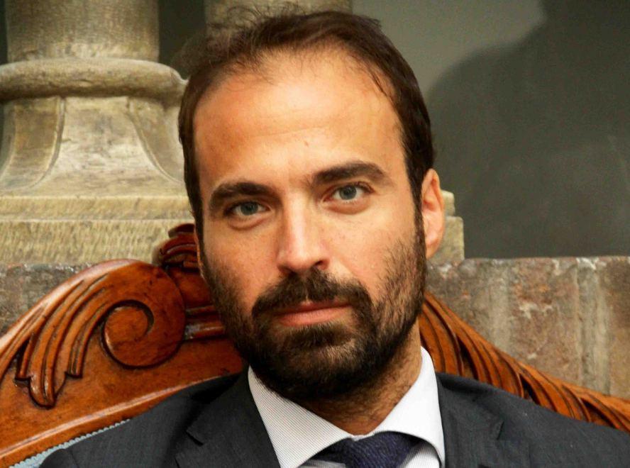 «Le spese per il personale del Comune sono calate» 