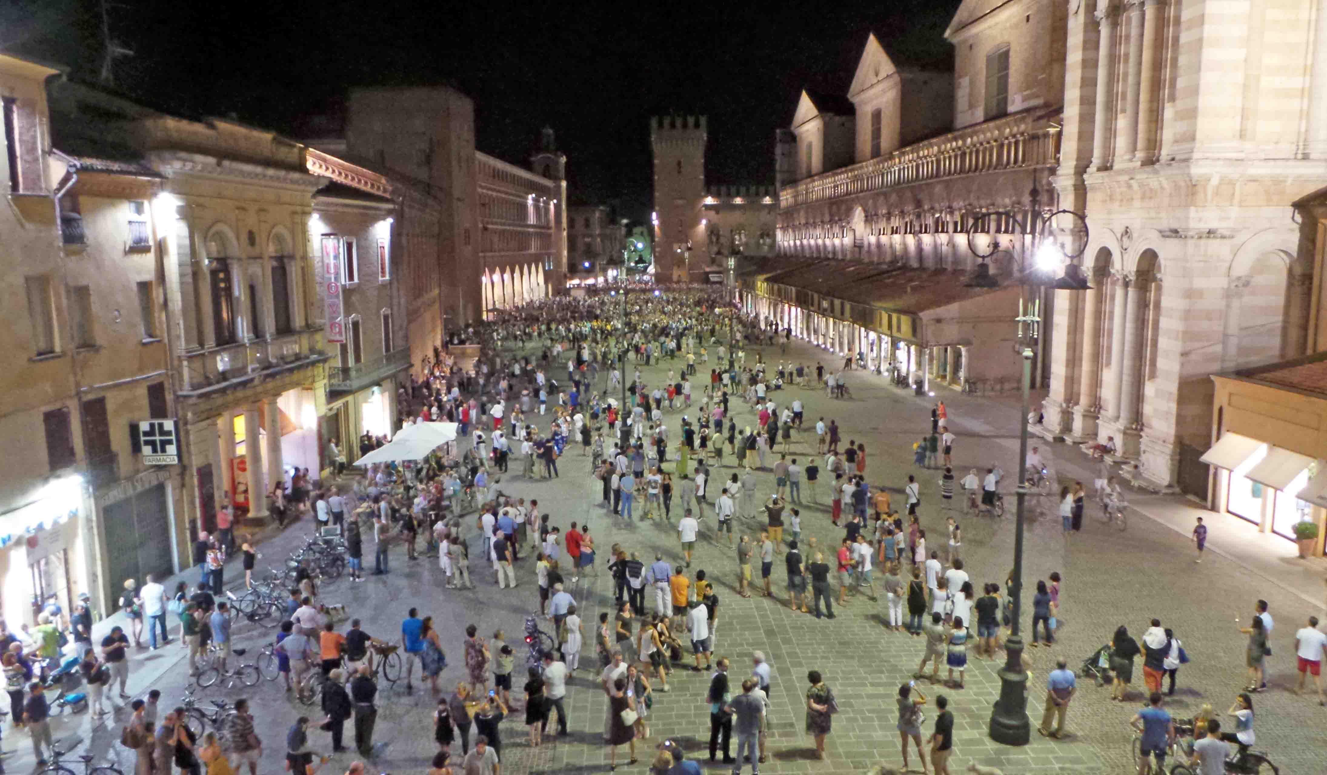 La nuova piazza Trento Trieste
