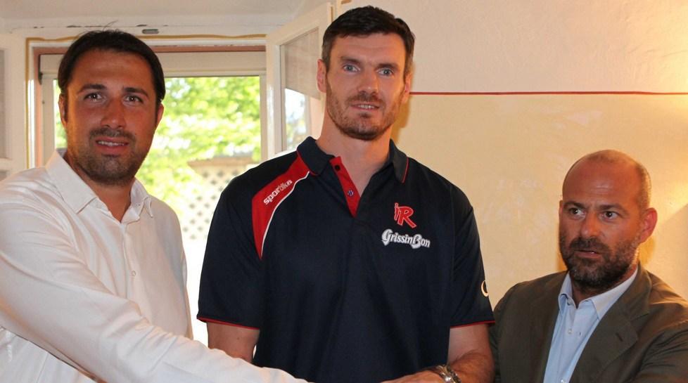 Coach Menetti: «Di Lavrinovic mi sorprende l’atletismo»