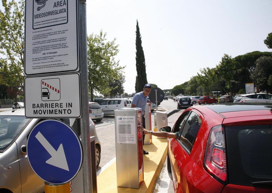 Nuovo ticket in ospedale I pazienti: un’ingiustizia 