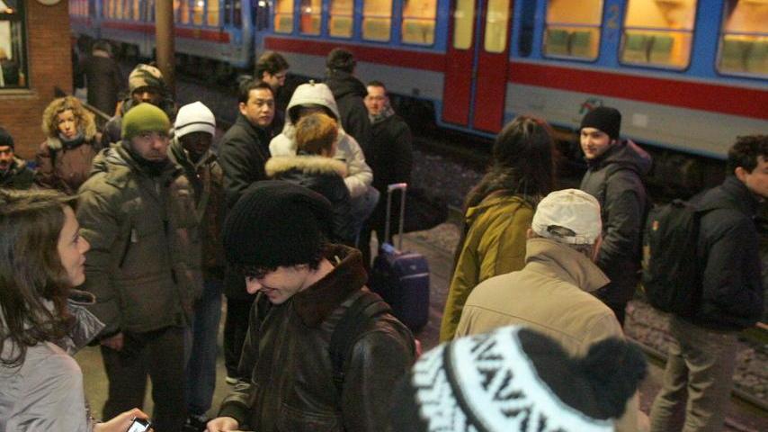 Treni regionali, allarme ritardi e soppressioni