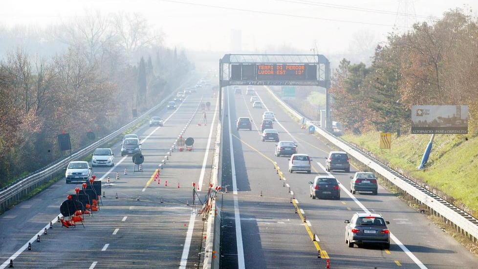 Pannelli fonoassorbenti sull’autostrada ad Altopascio