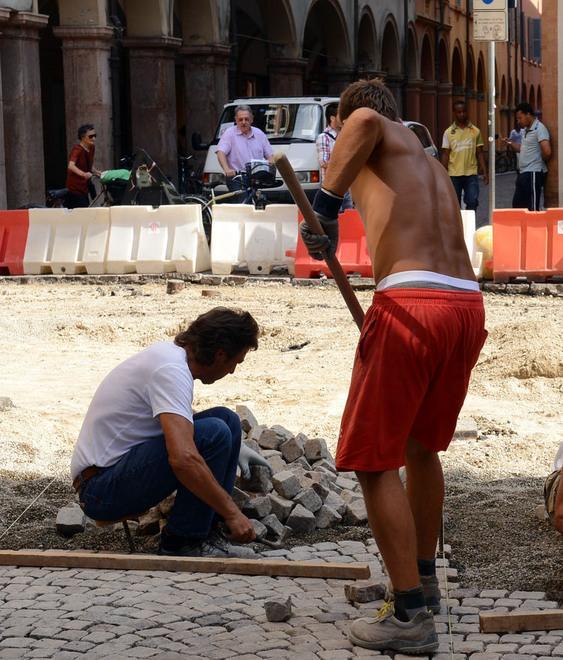 «Le opere vanno terminate per settembre»