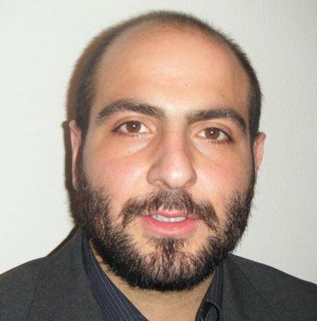 Ubriachi e molesti, si feriscono in piazza 