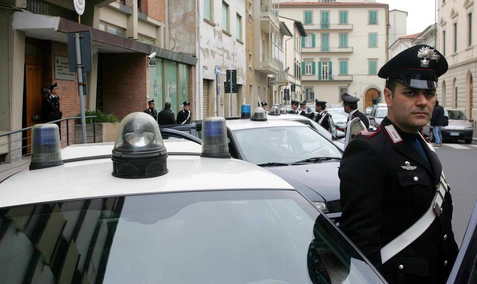 La rissa e i rumori: il locale deve chiudere