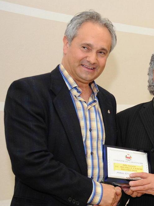 L’atleta Stefano Gori (Uic Pisa) premiato a Fornaci di Barga
